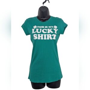 🍀 Hybrid Tees Vintage Lucky Graphic Tee (Juniors M)